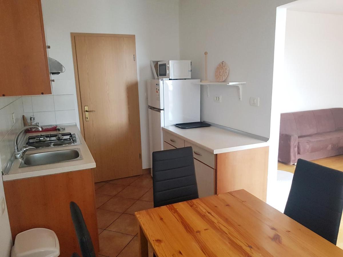 The Orange House Apartment Izola Bagian luar foto