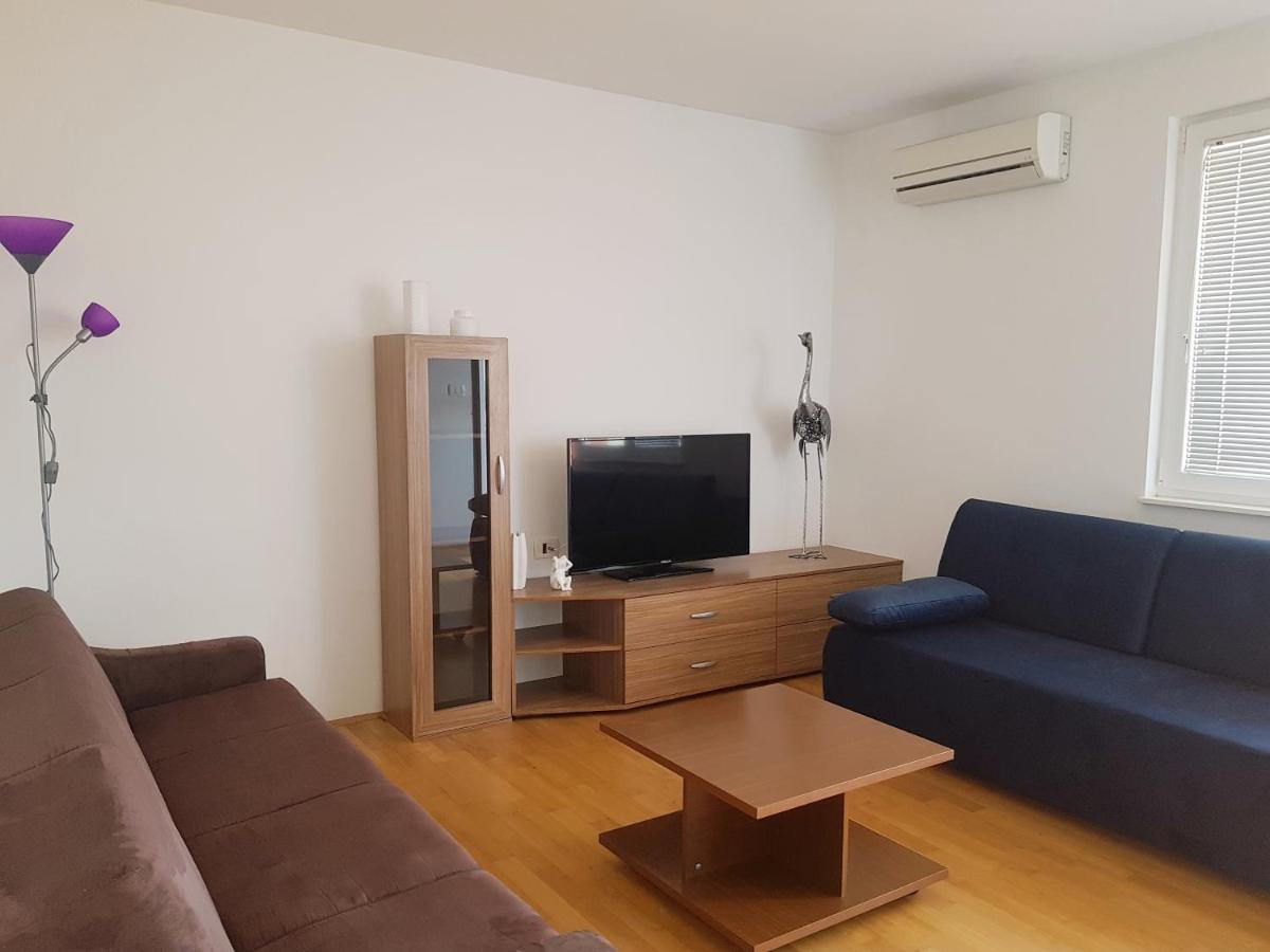 The Orange House Apartment Izola Bagian luar foto