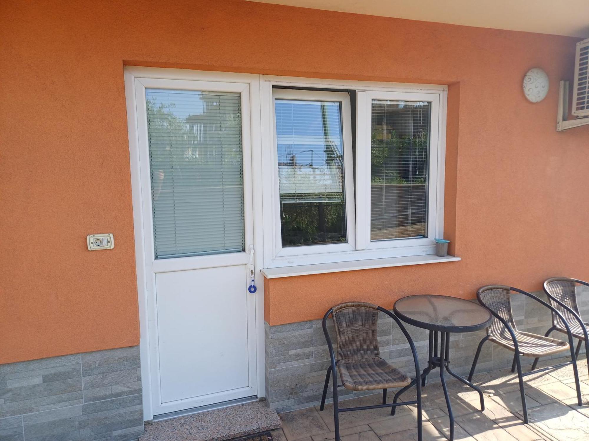 The Orange House Apartment Izola Bagian luar foto