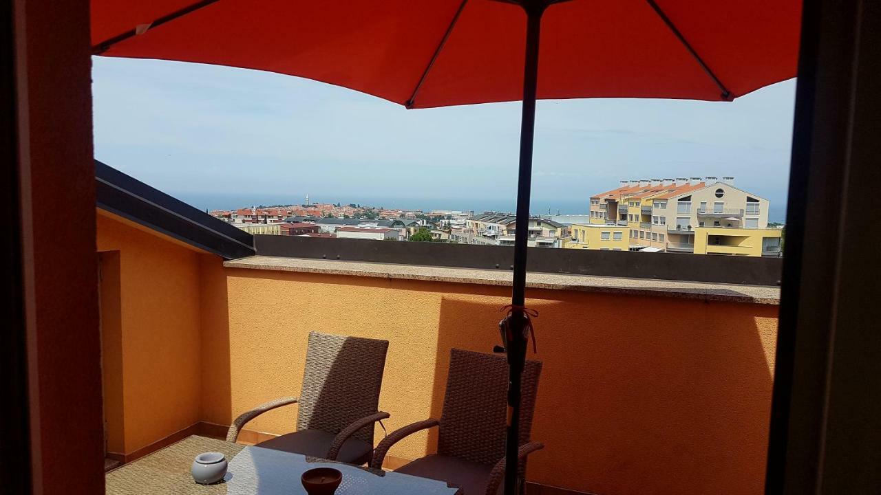 The Orange House Apartment Izola Bagian luar foto