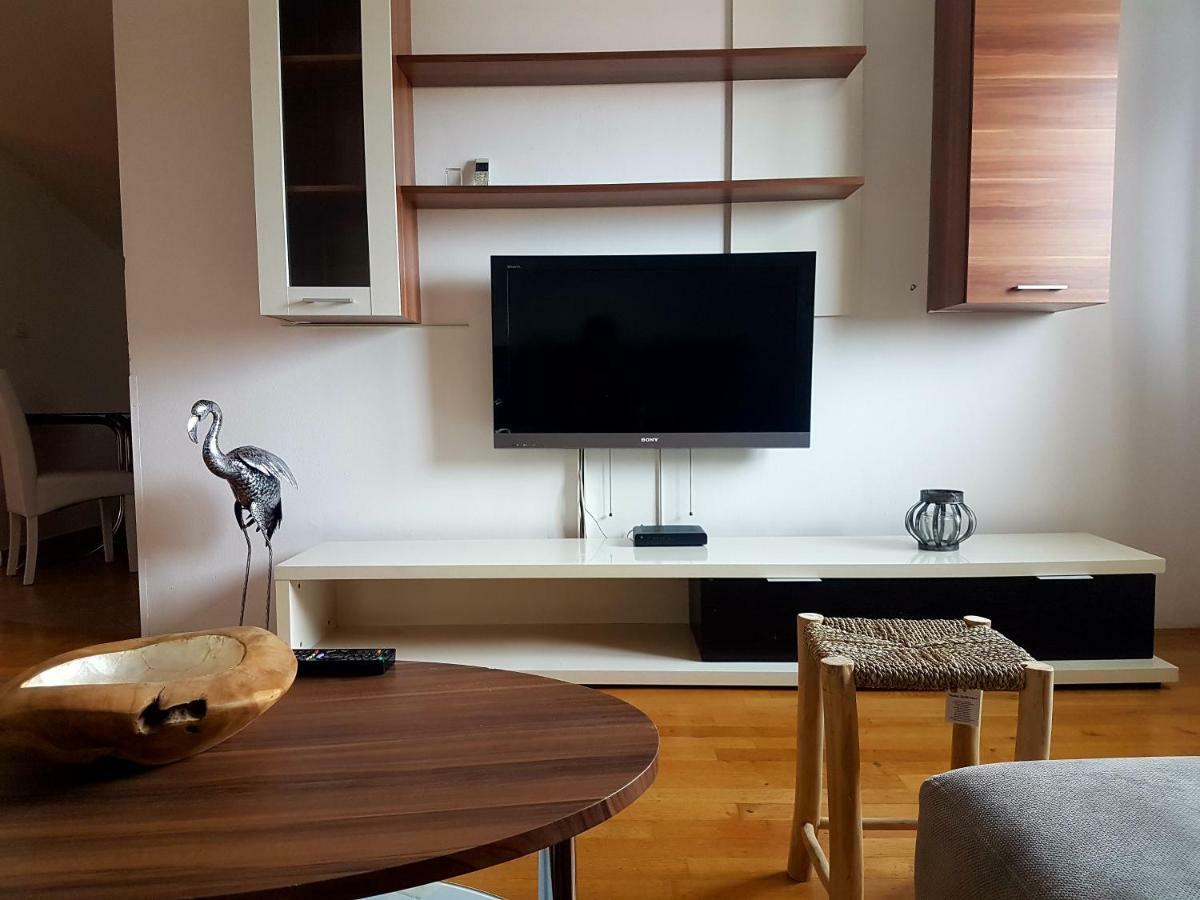 The Orange House Apartment Izola Bagian luar foto